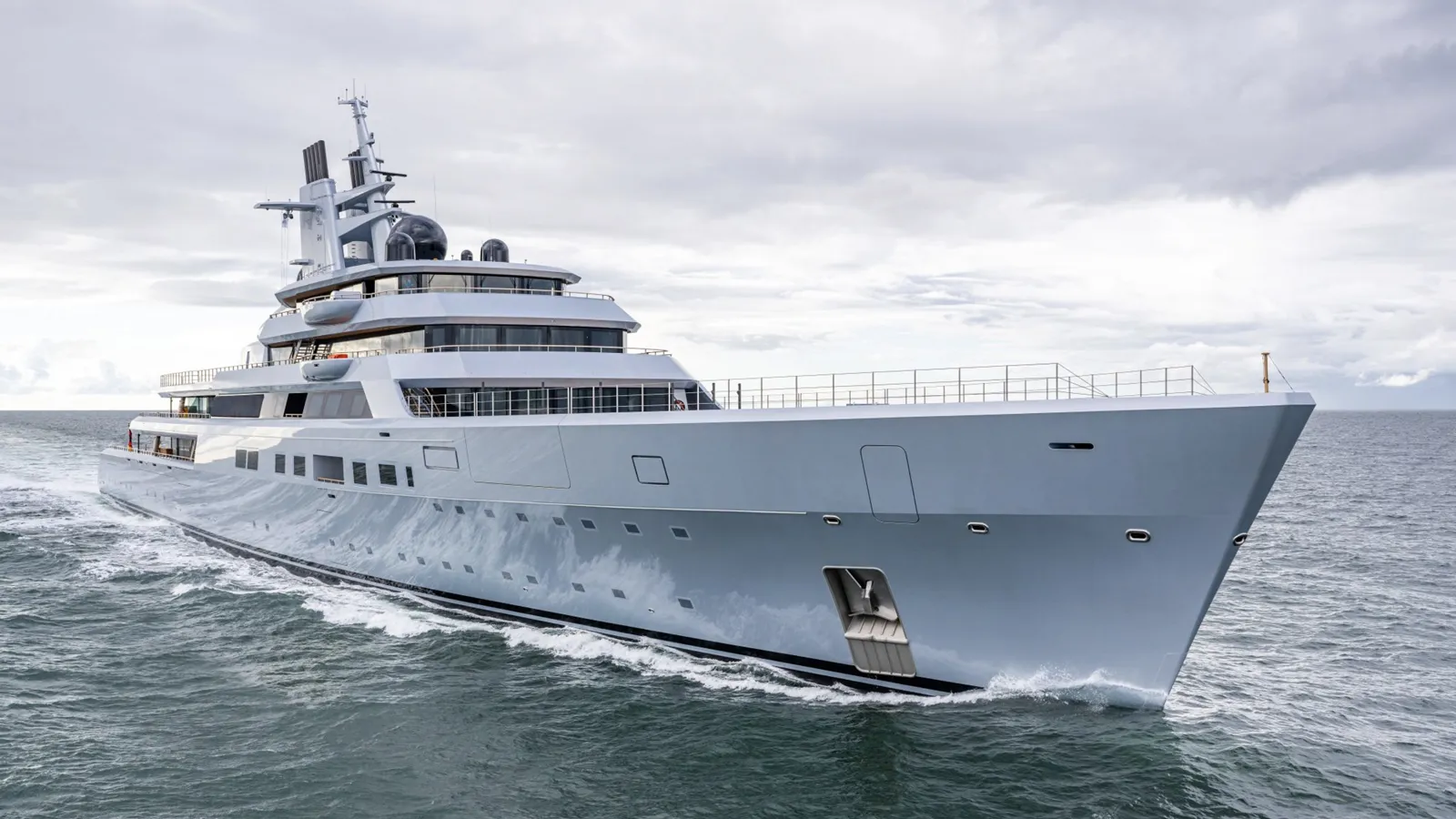 Private Yacht Expeditions